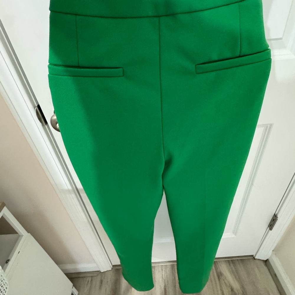 Cato Vibrant Green Cropped Pants